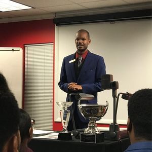 Meet your Posher, Christopher